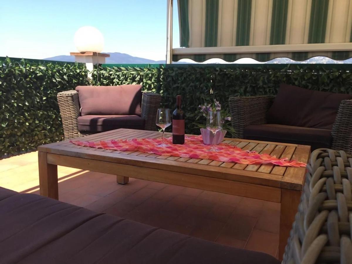 Rilassante Superattico Con Viste Sulle Coline E Jacuzzi - Perfetta Fuga Romantica * Florencia