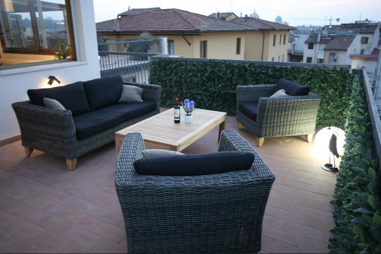 Rilassante Superattico Con Viste Sulle Coline E Jacuzzi - Perfetta Fuga Romantica Apartamento *