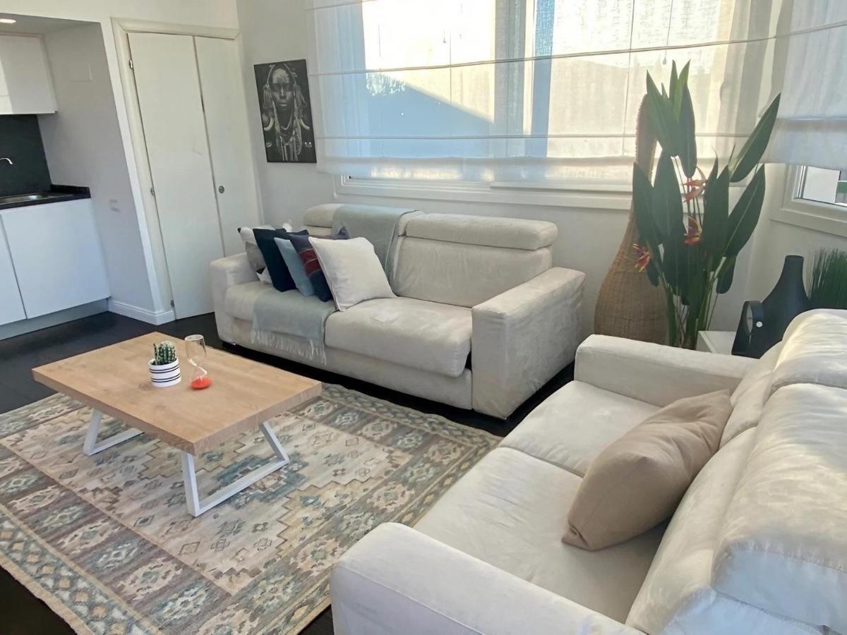 Apartamento Rilassante Superattico Con Viste Sulle Coline E Jacuzzi - Perfetta Fuga Romantica *