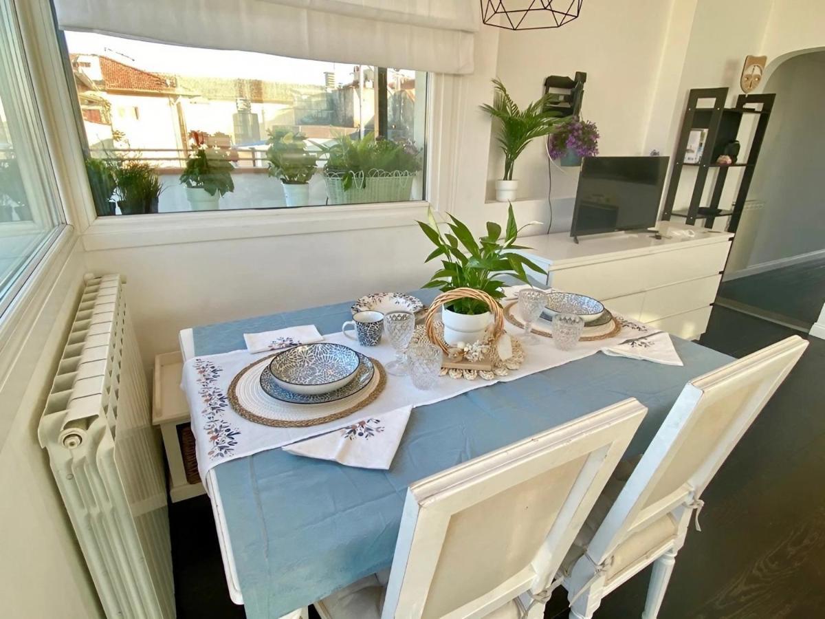 Apartamento Rilassante Superattico Con Viste Sulle Coline E Jacuzzi - Perfetta Fuga Romantica *